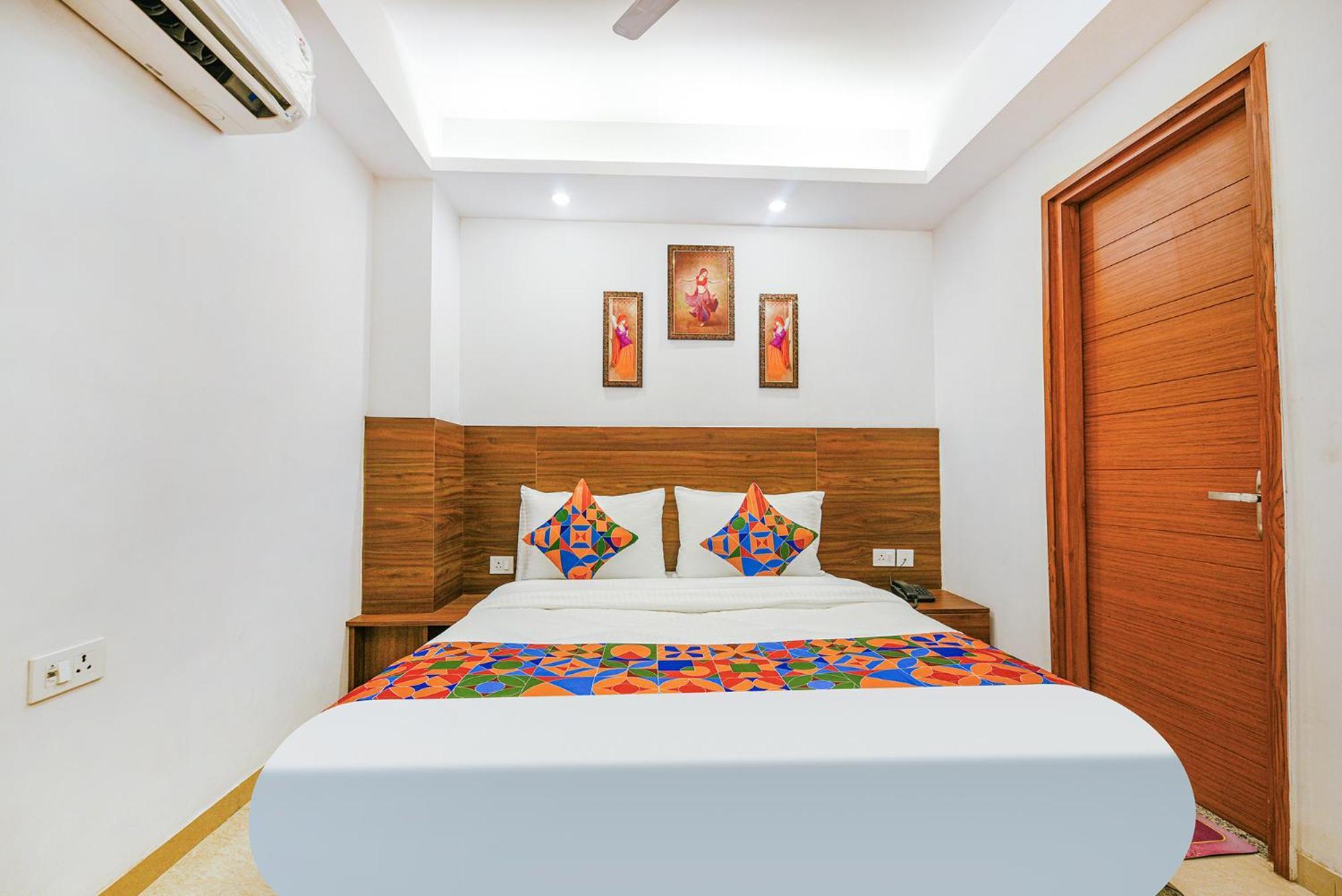 Fabhotel Sparkling - Nr Yashobhoomi Convention Centre Delhi  Bagian luar foto