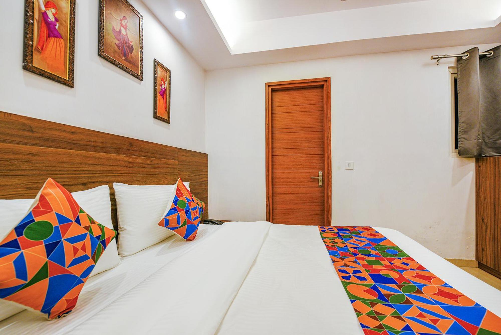 Fabhotel Sparkling - Nr Yashobhoomi Convention Centre Delhi  Bagian luar foto