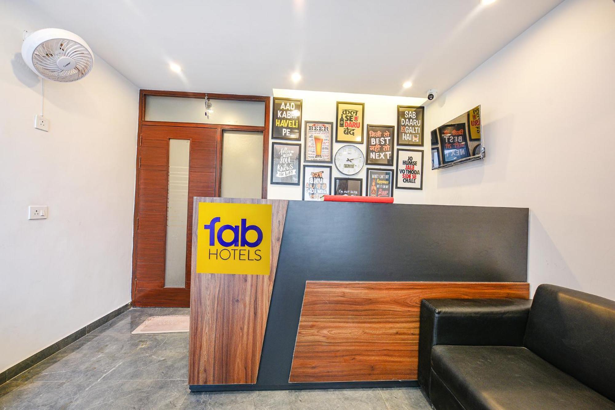 Fabhotel Sparkling - Nr Yashobhoomi Convention Centre Delhi  Bagian luar foto